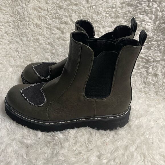 Sincerely Jules Pull On Boots dark gray Faux leather fabric patchwork  SZ10 - Picture 5 of 10